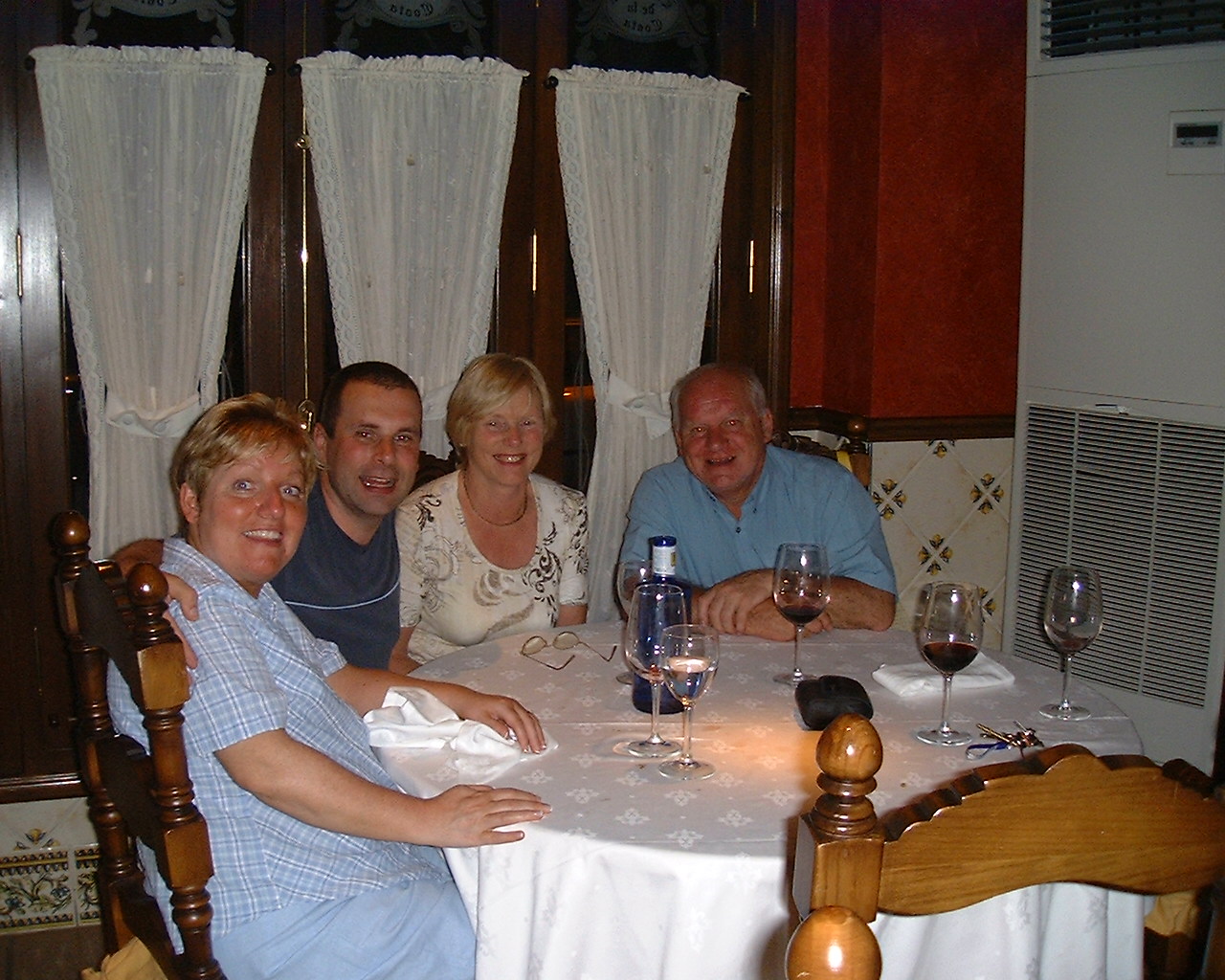 Family at Meson de la Costa