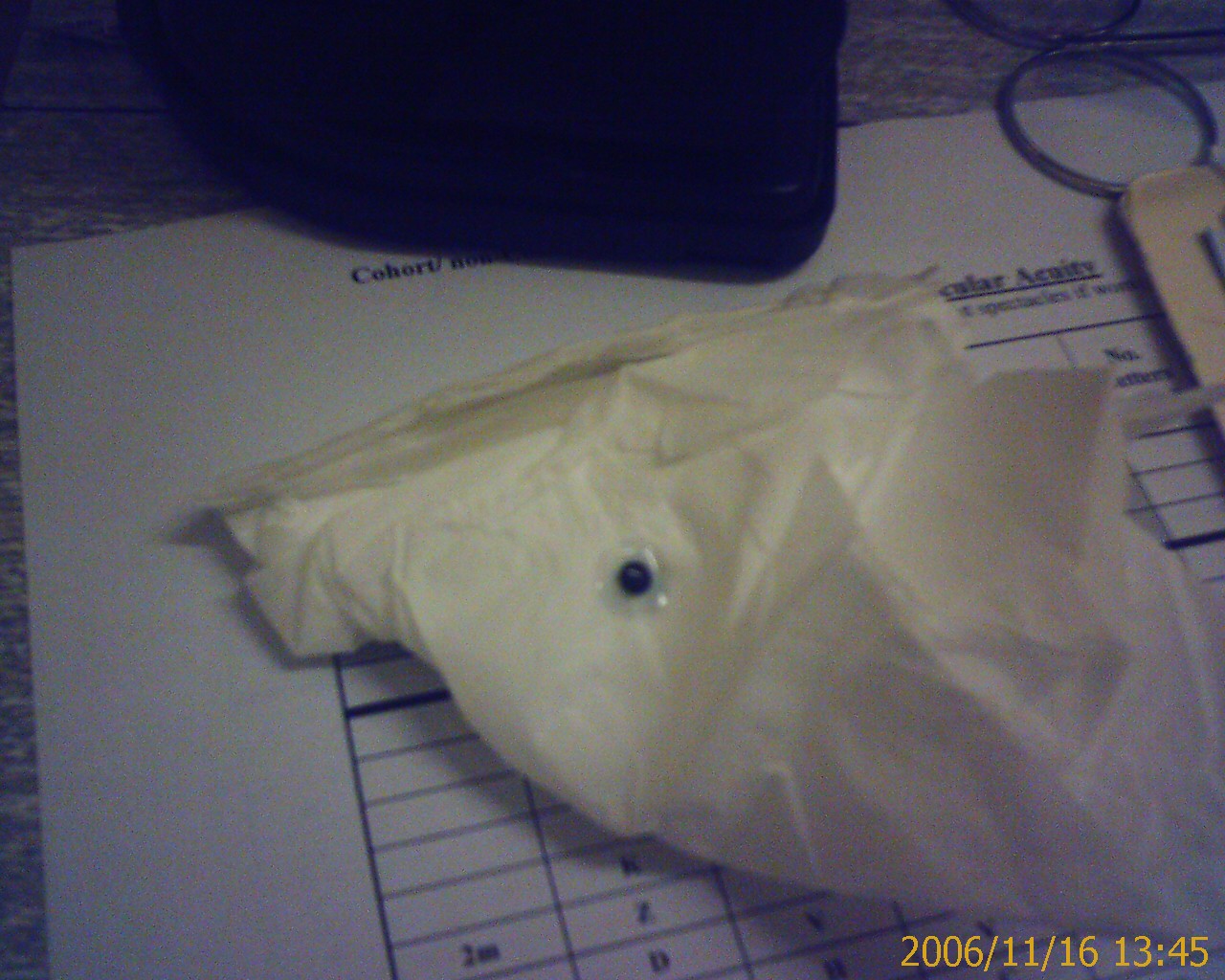 contactlens.jpg